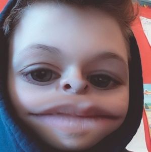 Meet your Posher, Ethan